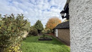 Photo 24- click for photo gallery